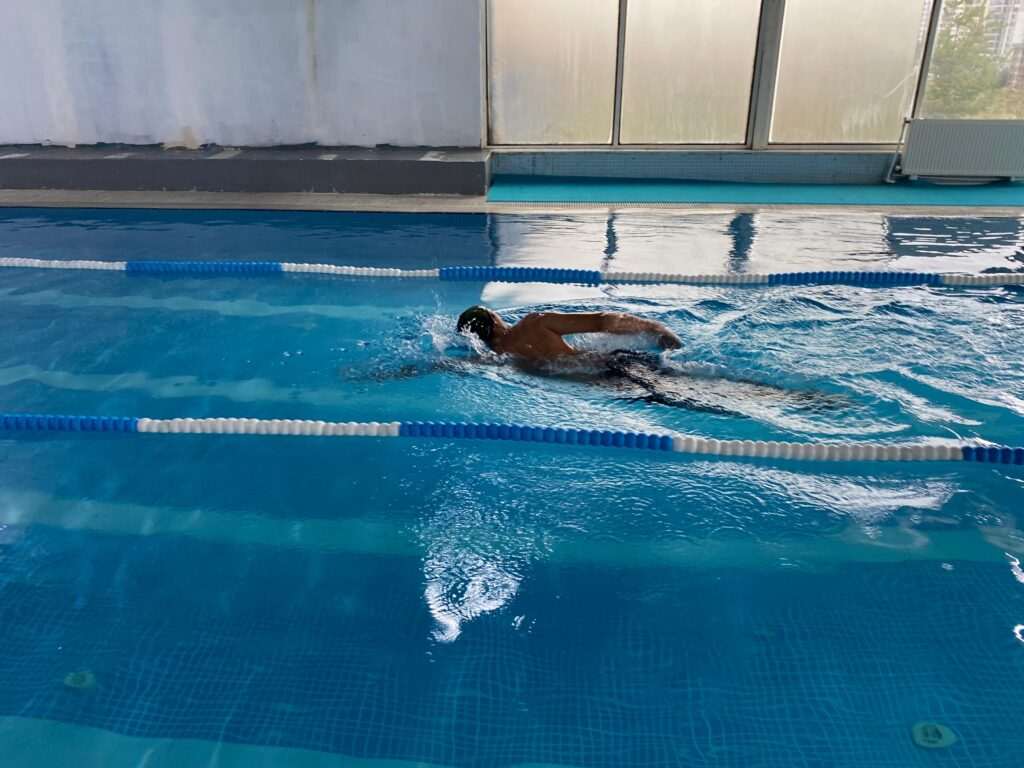 Yetişkinler İçin Özel Yüzme Dersi whatsapp image 2025 10 26 at 13.28.53